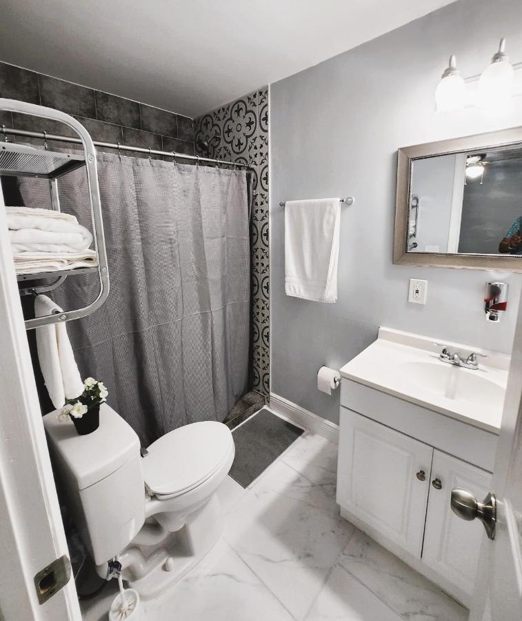 Cozy Cottage タンパ エクステリア 写真