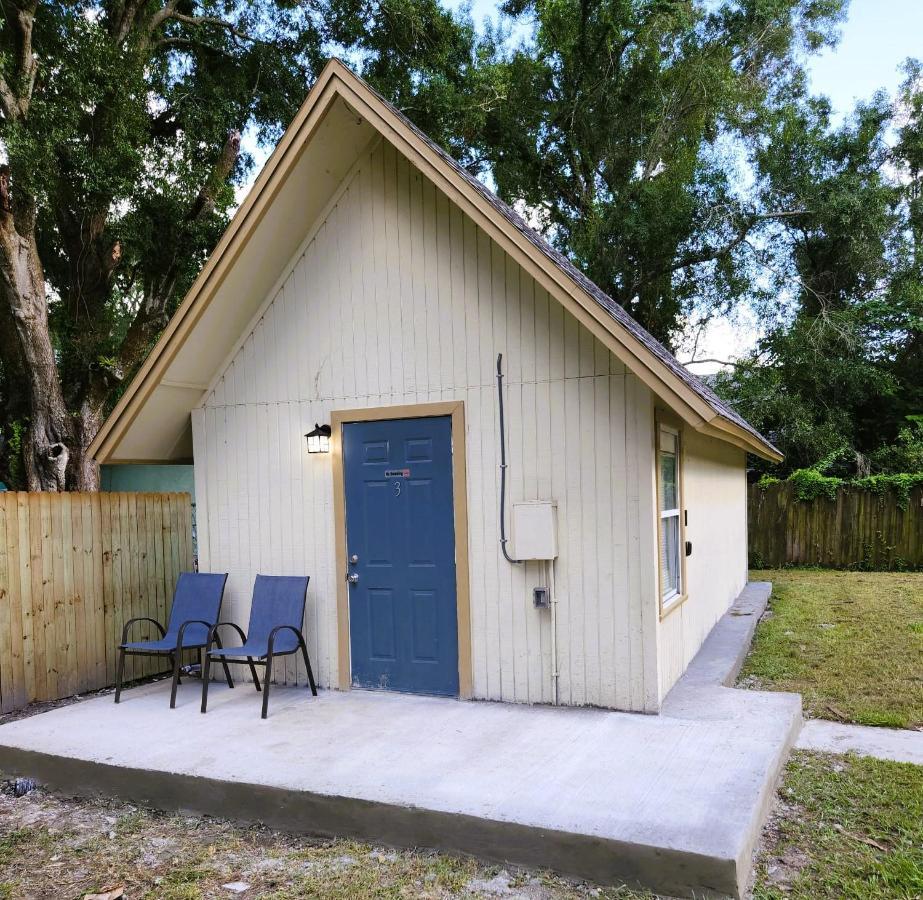 Cozy Cottage タンパ エクステリア 写真